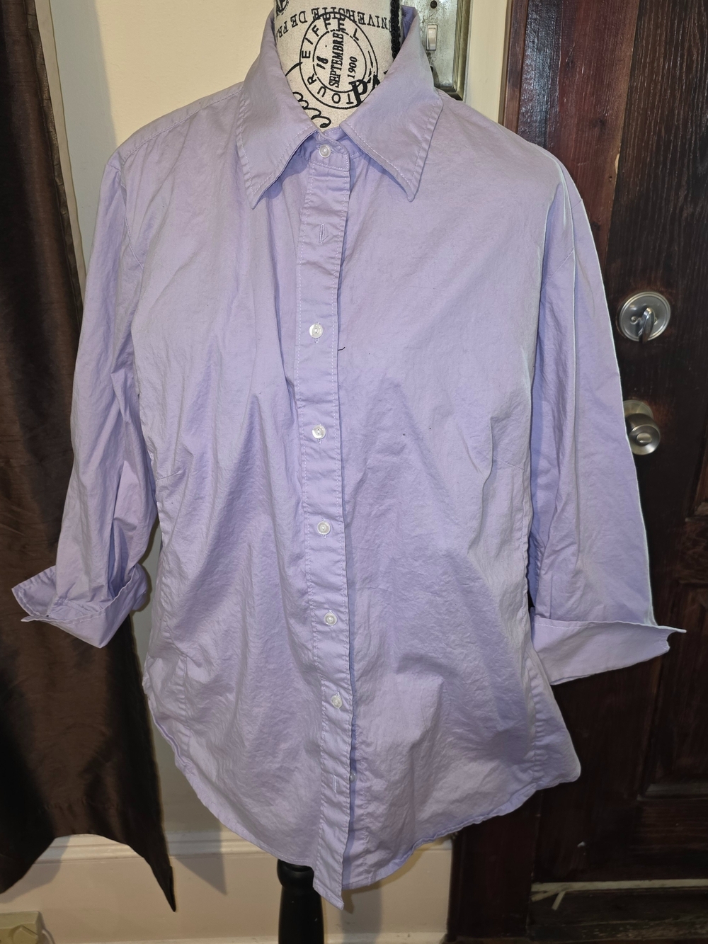 Devon & Jones light purple/lavender women's button-down dress shirt XL